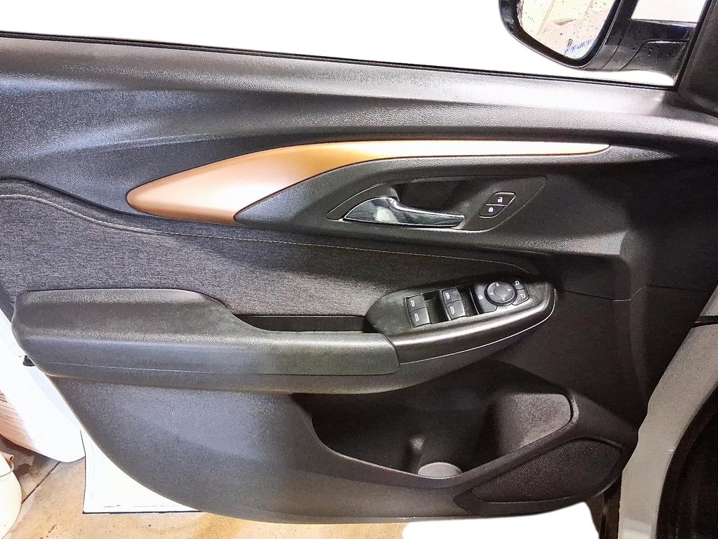 2023 Chevrolet TrailBlazer ACTIVE AWD in Stratford, Ontario - 11 - w1024h768px