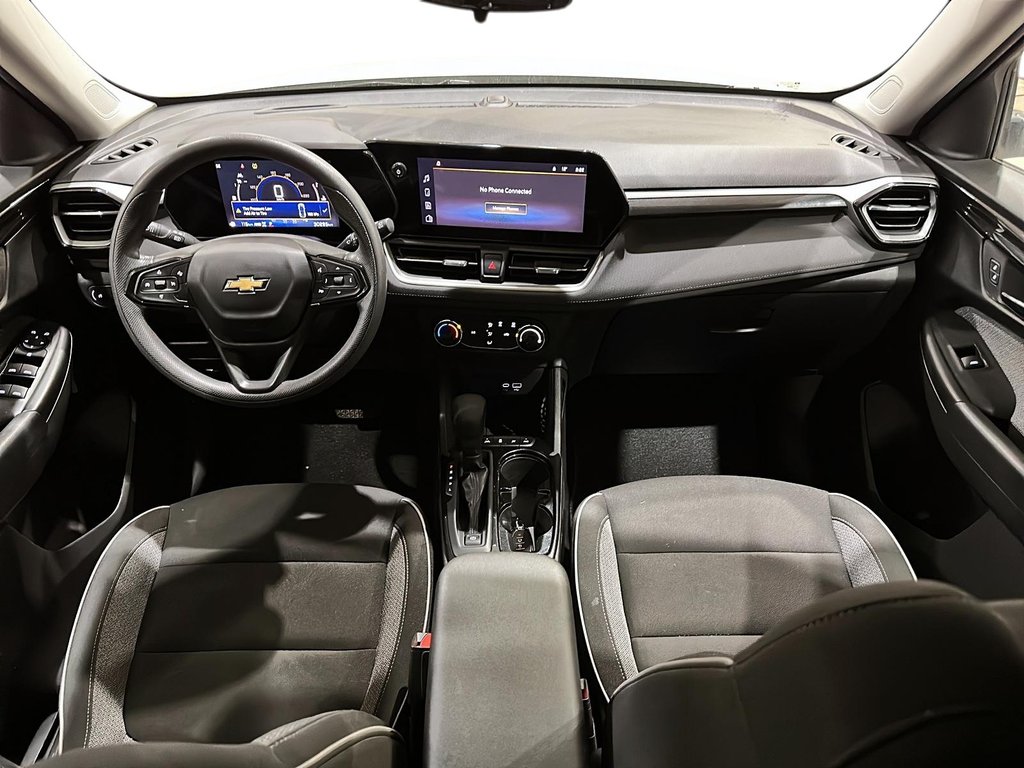 2024 Chevrolet TrailBlazer LS AWD in Stratford, Ontario - 9 - w1024h768px