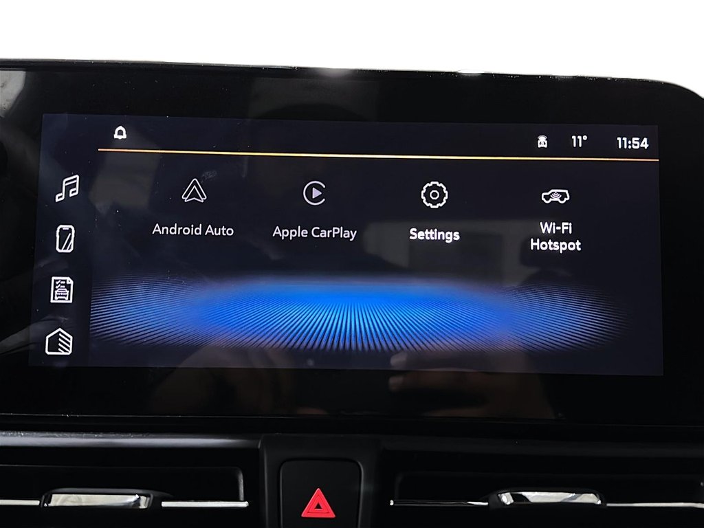 2025 Chevrolet TrailBlazer AWD LS in Stratford, Ontario - 17 - w1024h768px