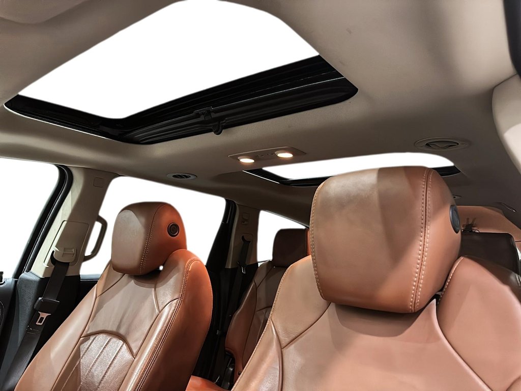 2017 Chevrolet Traverse AWD PREMIER in Stratford, Ontario - 16 - w1024h768px