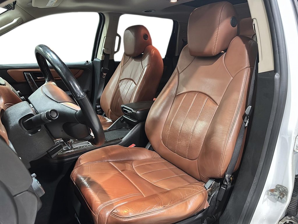 2017 Chevrolet Traverse AWD PREMIER in Stratford, Ontario - 8 - w1024h768px