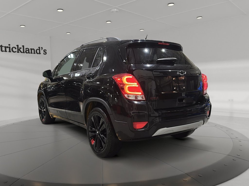 2020 Chevrolet Trax LT in Stratford, Ontario - 4 - w1024h768px
