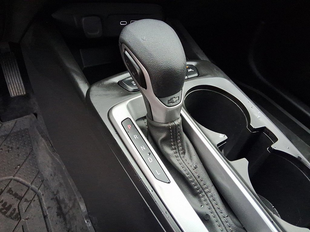 2024 Chevrolet Trax LS in Stratford, Ontario - 16 - w1024h768px