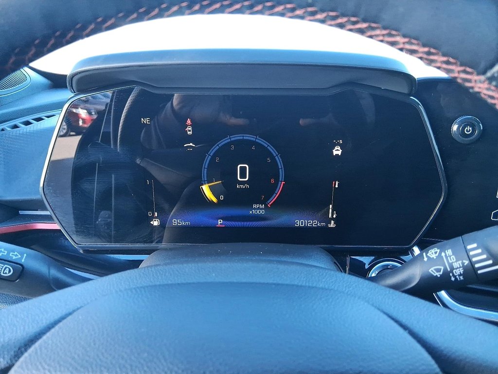 2024 Chevrolet Trax 2RS in Stratford, Ontario - 15 - w1024h768px