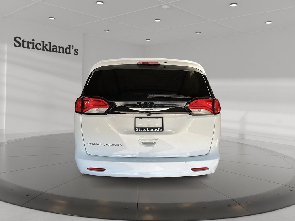 2024 Chrysler Grand Caravan SXT 3ROW in Stratford, Ontario - 3 - w1024h768px