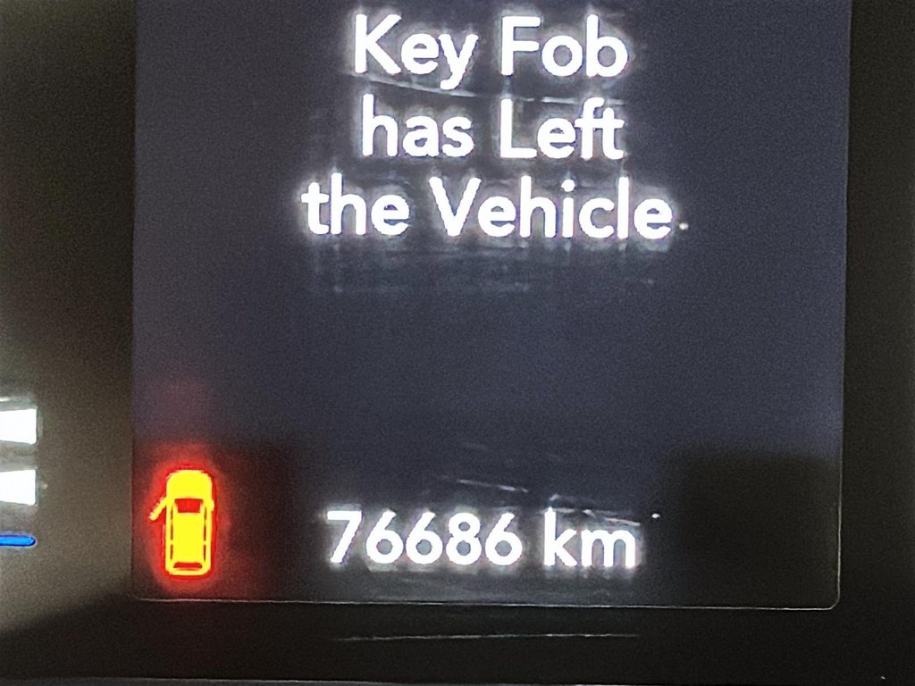 2024 Chrysler Grand Caravan SXT 3ROW in Stratford, Ontario - 12 - w1024h768px