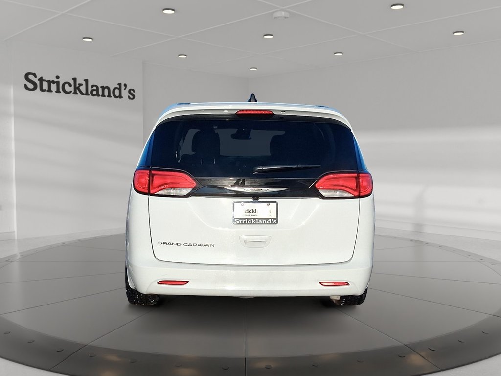 2024 Chrysler Grand Caravan SXT 3ROW in Stratford, Ontario - 3 - w1024h768px