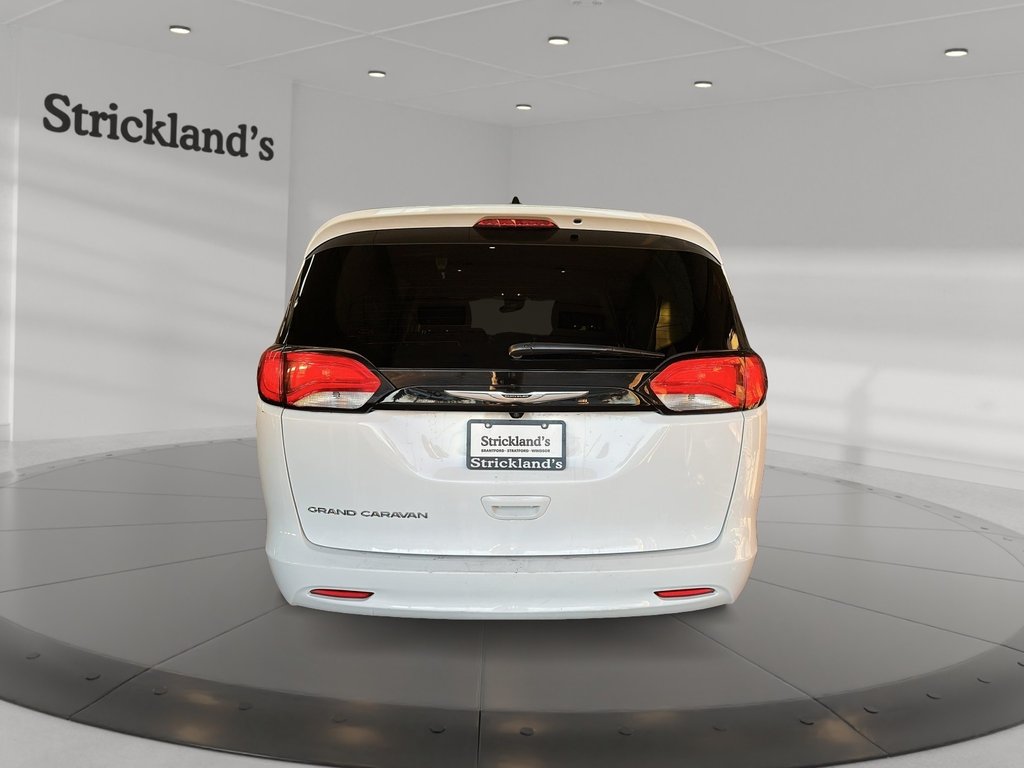 2024 Chrysler Grand Caravan SXT 3ROW in Stratford, Ontario - 3 - w1024h768px