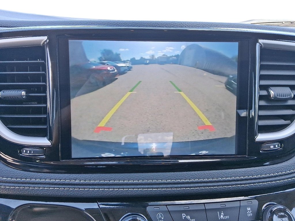 2024 Chrysler Pacifica TOURING L 3ROW in Stratford, Ontario - 17 - w1024h768px