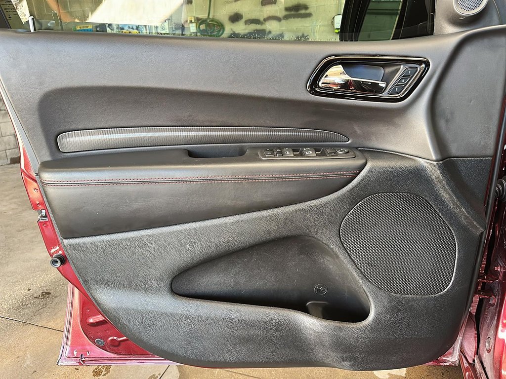 2023 Dodge Durango GT PLUS AWD in Stratford, Ontario - 10 - w1024h768px