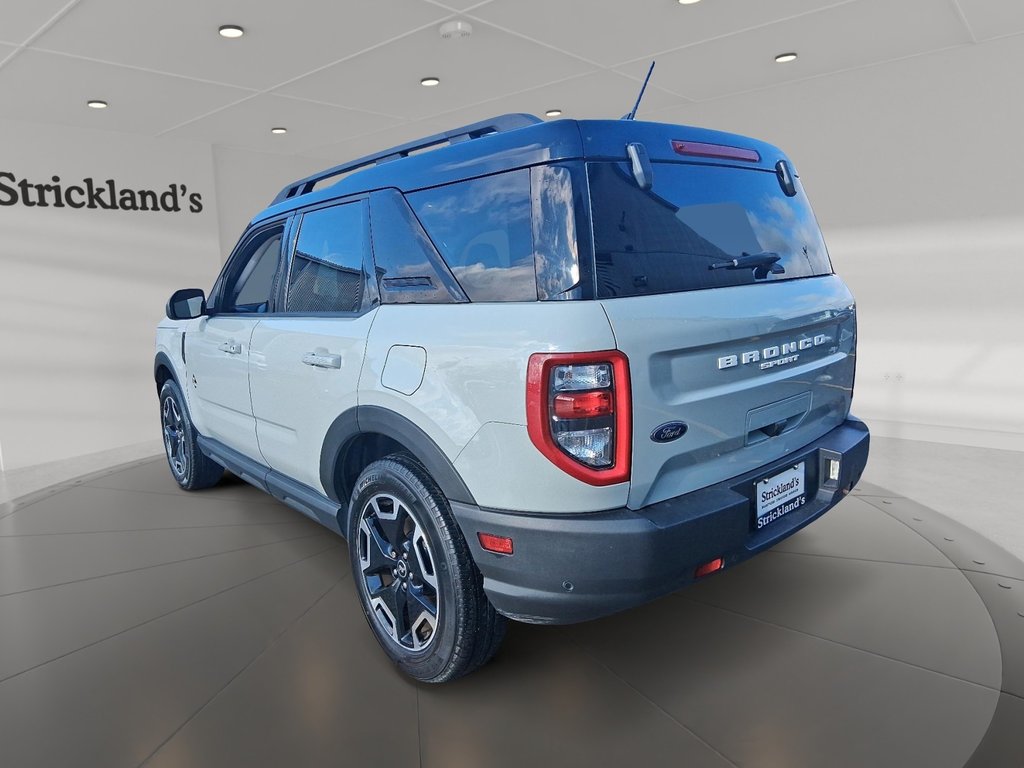 2022 Ford Bronco OUTER BANKS 4X4 in Stratford, Ontario - 4 - w1024h768px