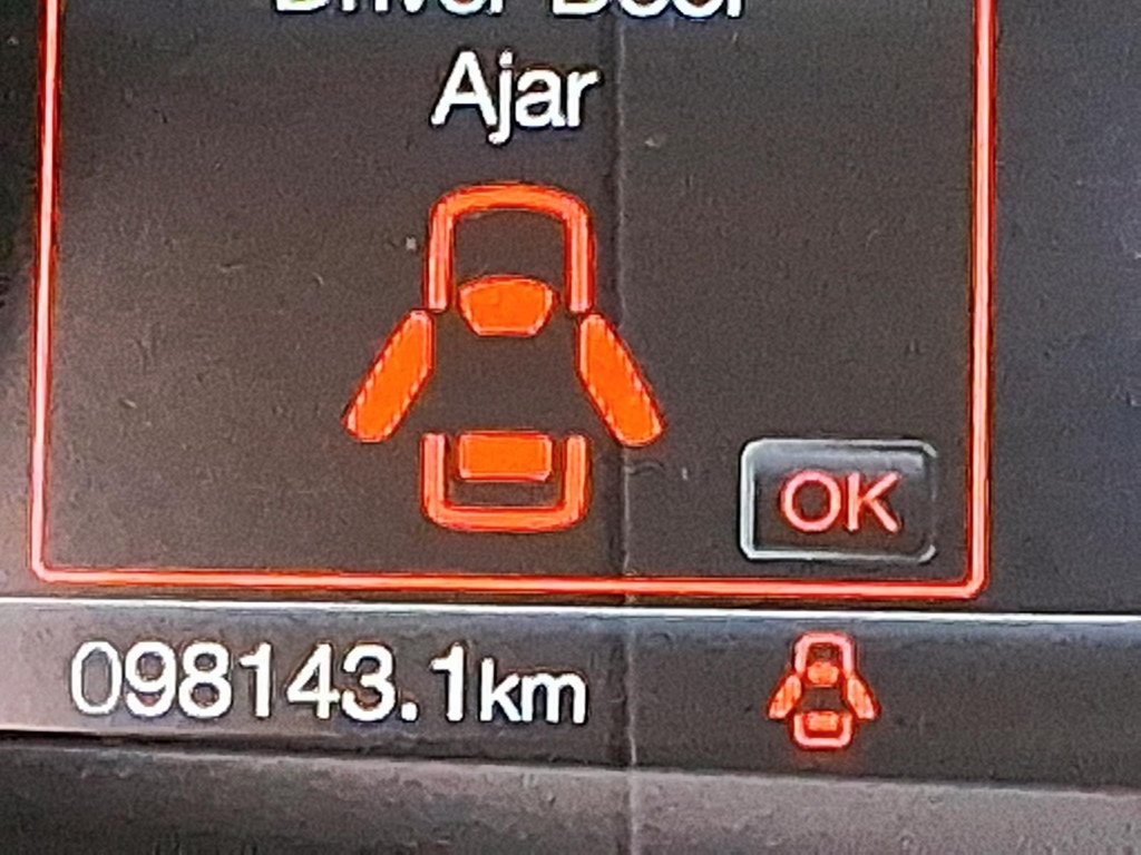 2022 Ford Edge TITANIUM AWD in Stratford, Ontario - 12 - w1024h768px