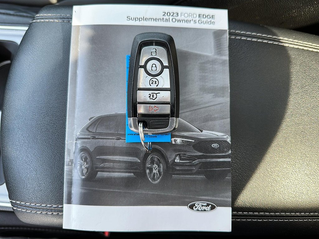 2023 Ford Edge TITANIUM AWD SUV in Stratford, Ontario - 16 - w1024h768px
