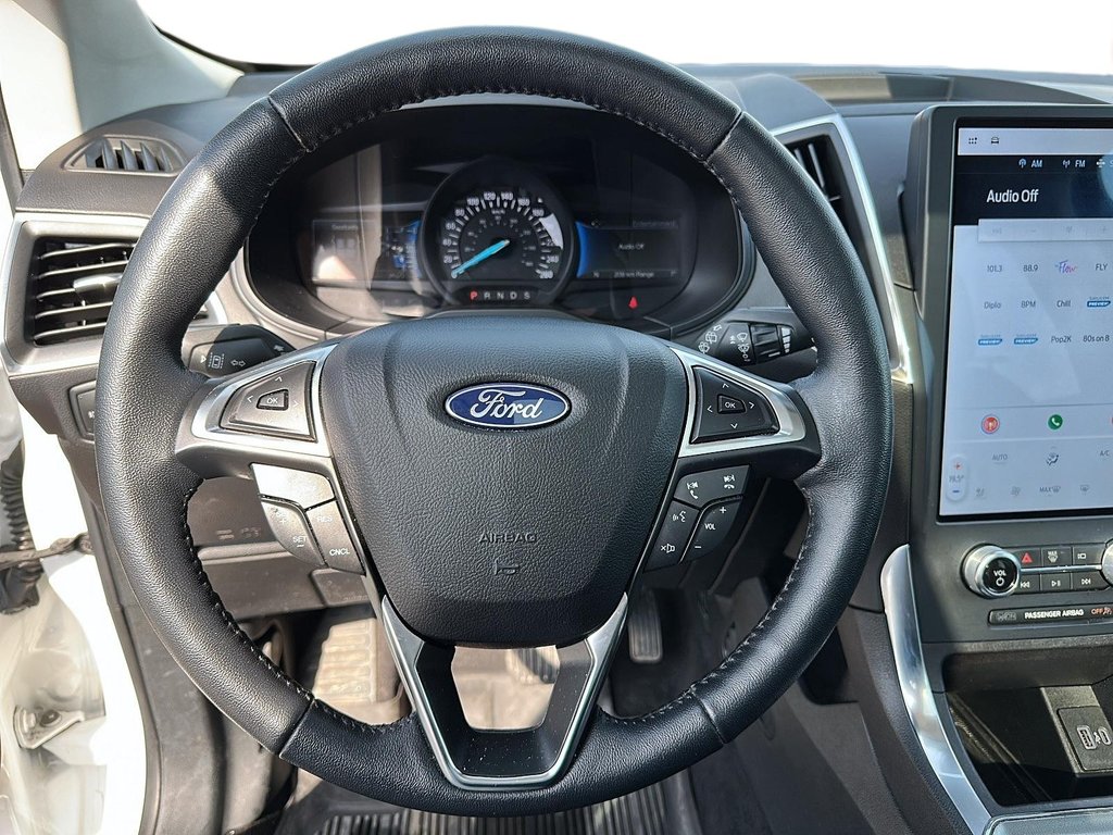 2023 Ford Edge TITANIUM AWD SUV in Stratford, Ontario - 11 - w1024h768px