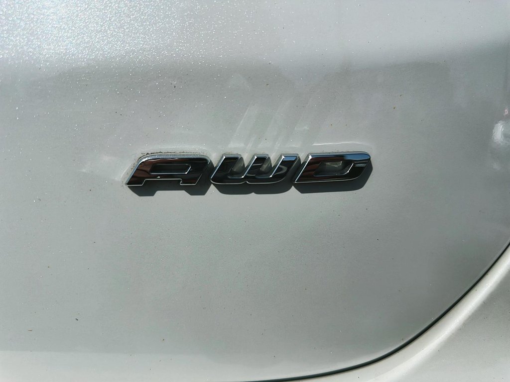 2023 Ford Edge TITANIUM AWD SUV in Stratford, Ontario - 15 - w1024h768px