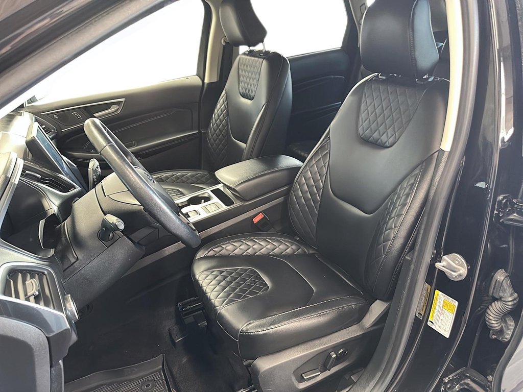 2023 Ford Edge TITANIUM AWD SUV in Stratford, Ontario - 8 - w1024h768px