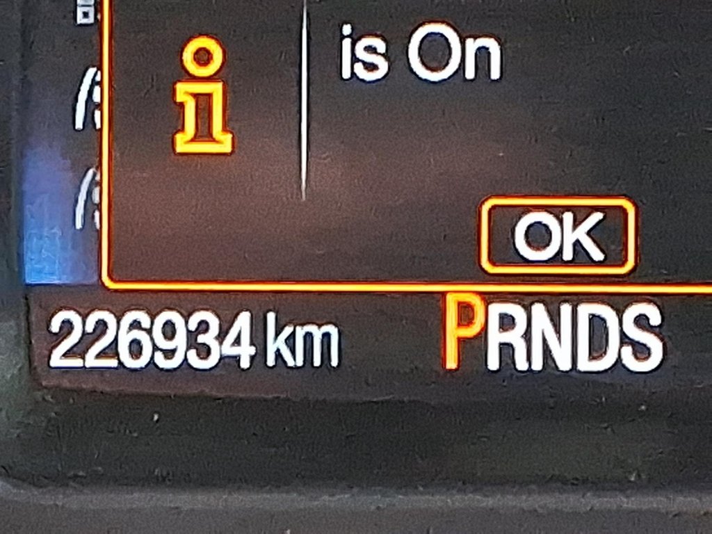 2019 Ford Escape SEL in Stratford, Ontario - 13 - w1024h768px