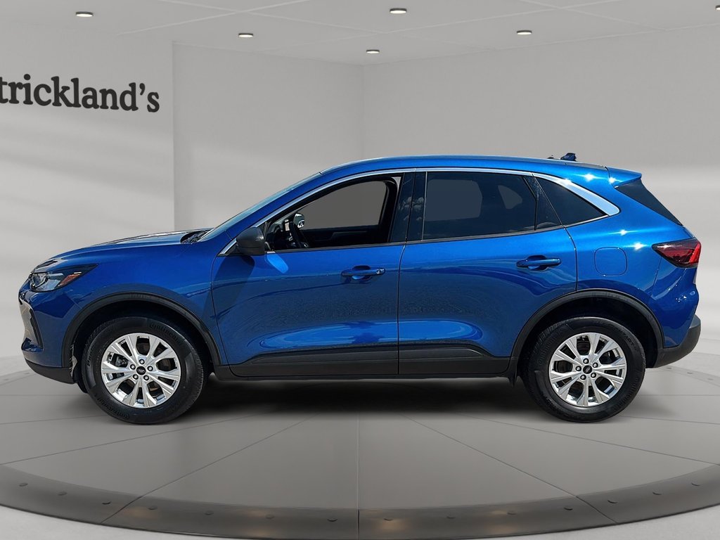 2023 Ford Escape ACTIVE AWD SUV in Stratford, Ontario - 5 - w1024h768px