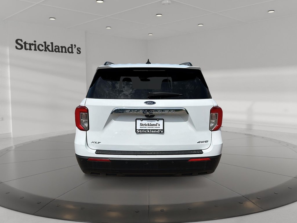 2022 Ford Explorer XLT 4WD-3 ROW SUV in Stratford, Ontario - 3 - w1024h768px