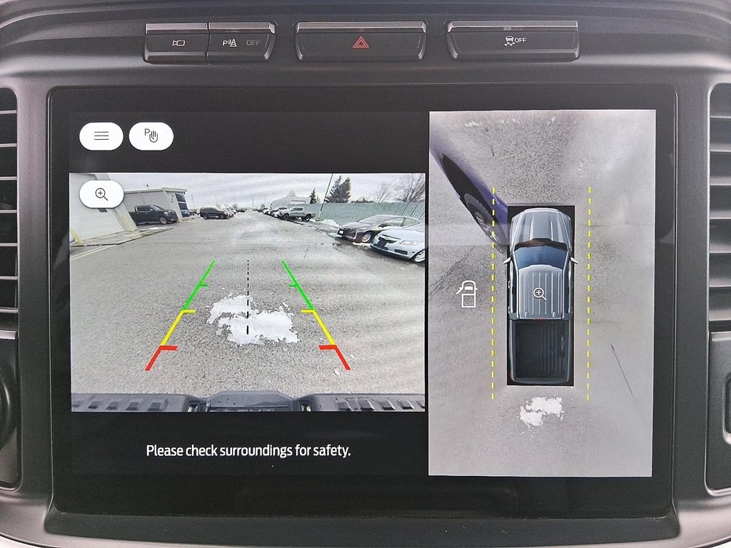 2022 Ford F-150 Lightning SUPERCREW XLT 4X4 in Stratford, Ontario - 22 - w1024h768px