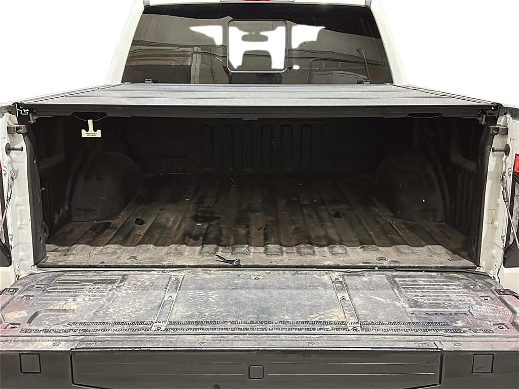 2023 Ford F-150 Lightning SUPERCREW LARIAT 4X4 in Stratford, Ontario - 15 - w1024h768px