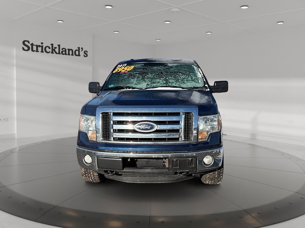 2011 Ford F-150 XLT SUPERCREW 4WD Truck in Stratford, Ontario - 2 - w1024h768px