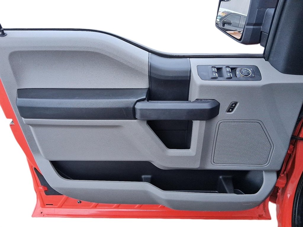 2020 Ford F-150 SUPERCAB XL 4X4 in Stratford, Ontario - 12 - w1024h768px