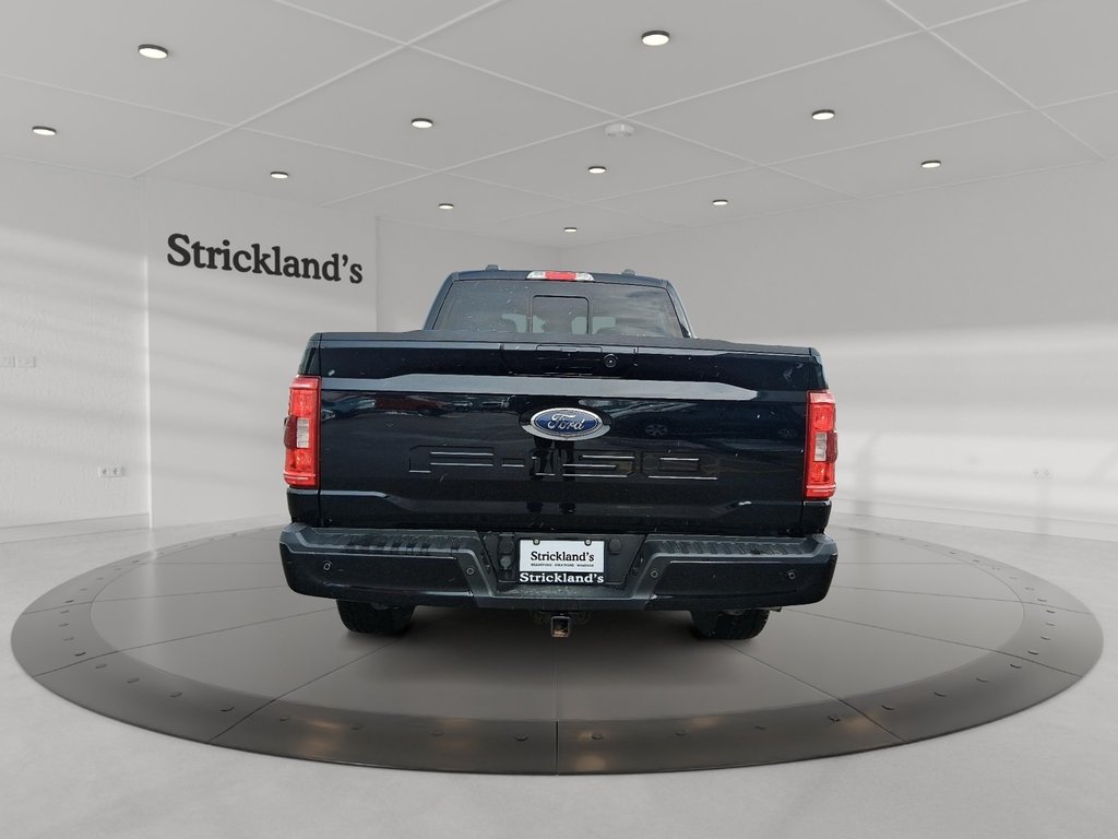 2021 Ford F-150 XLT CREWCAB 4X4 in Stratford, Ontario - 3 - w1024h768px