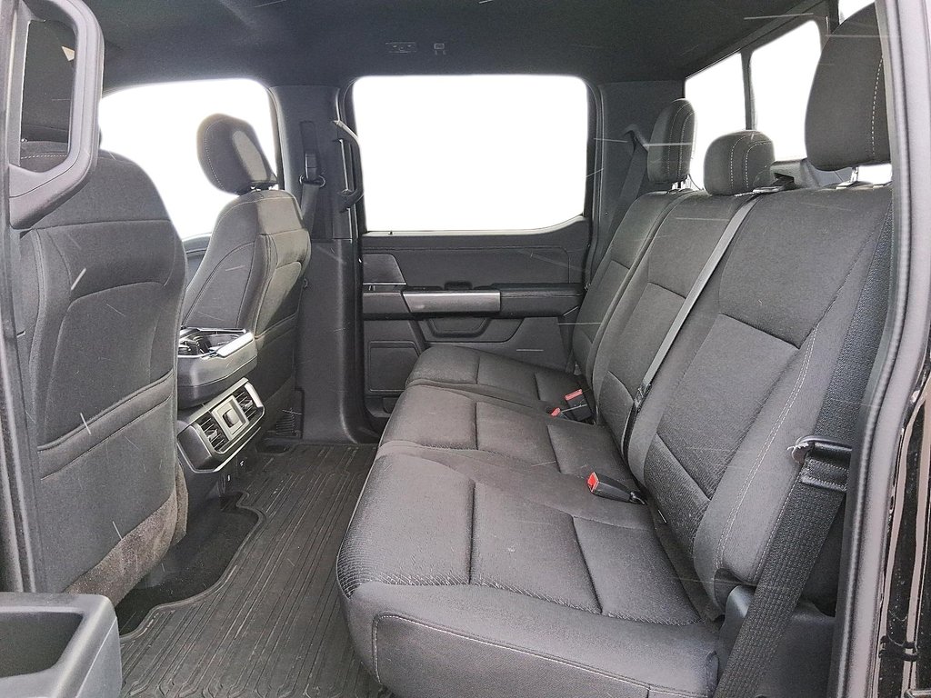 2021 Ford F-150 XLT CREWCAB 4X4 in Stratford, Ontario - 9 - w1024h768px