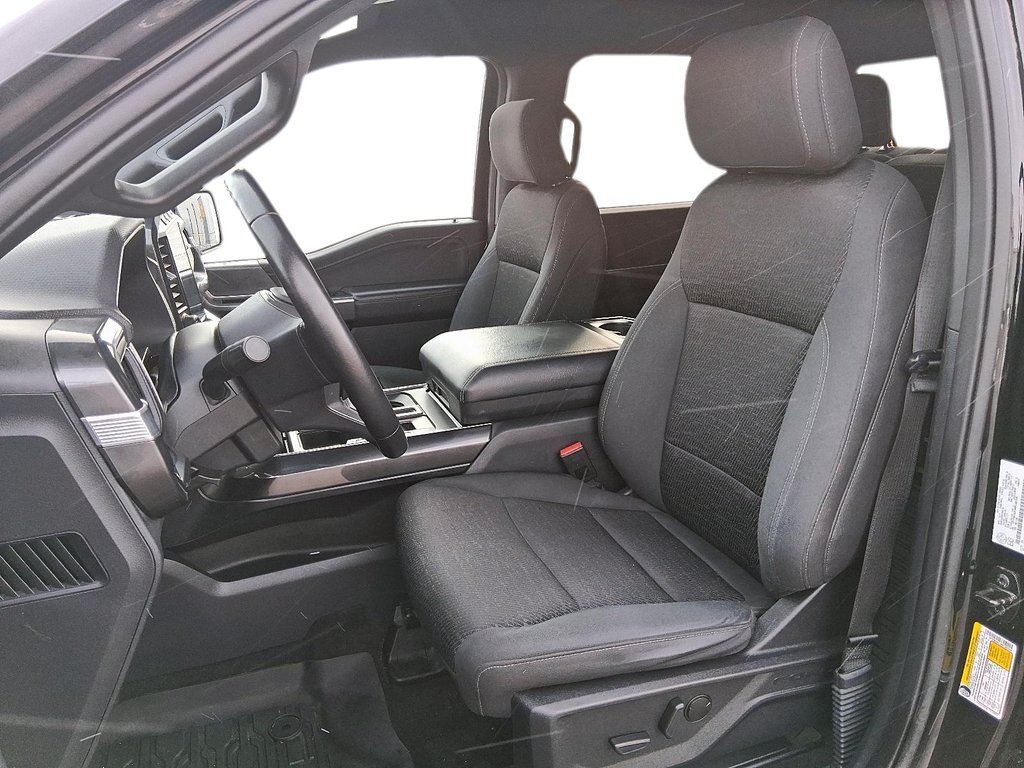 2021 Ford F-150 XLT CREWCAB 4X4 in Stratford, Ontario - 8 - w1024h768px