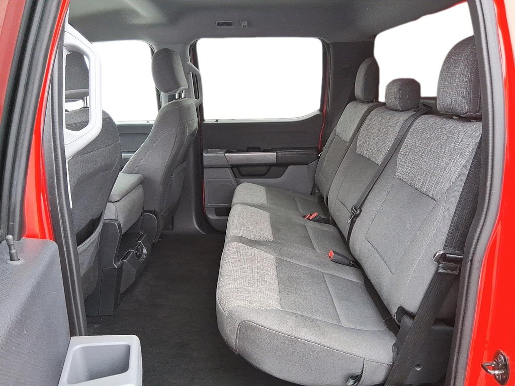 2021 Ford F-150 Supercrew Xlt 4x4 in Stratford, Ontario - 10 - w1024h768px