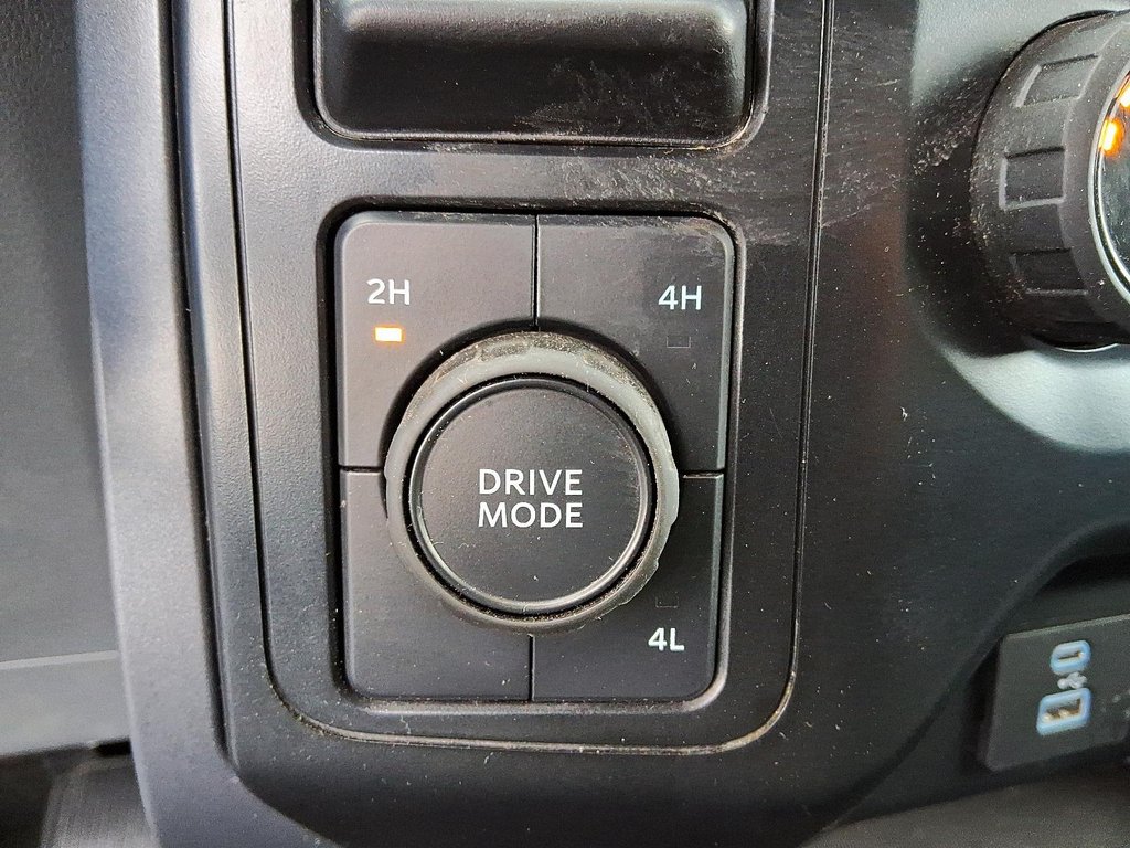 2023 Ford F-150 CREW CAB 4X4 in Stratford, Ontario - 18 - w1024h768px