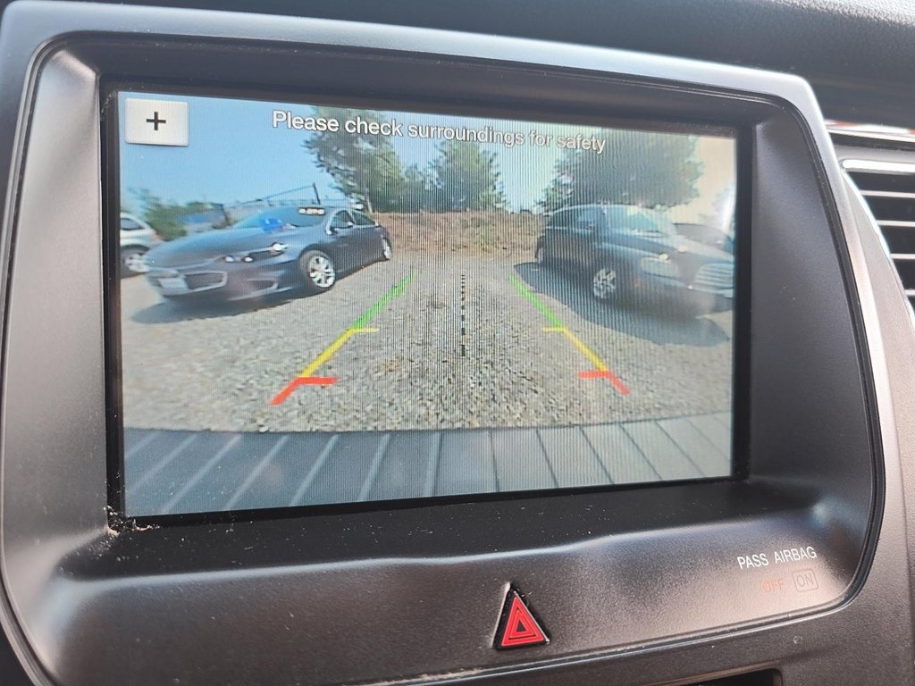 2016 Ford Flex SEL SUV in Stratford, Ontario - 15 - w1024h768px