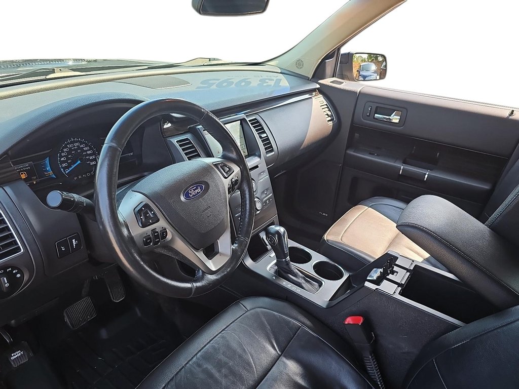 2016 Ford Flex SEL SUV in Stratford, Ontario - 9 - w1024h768px