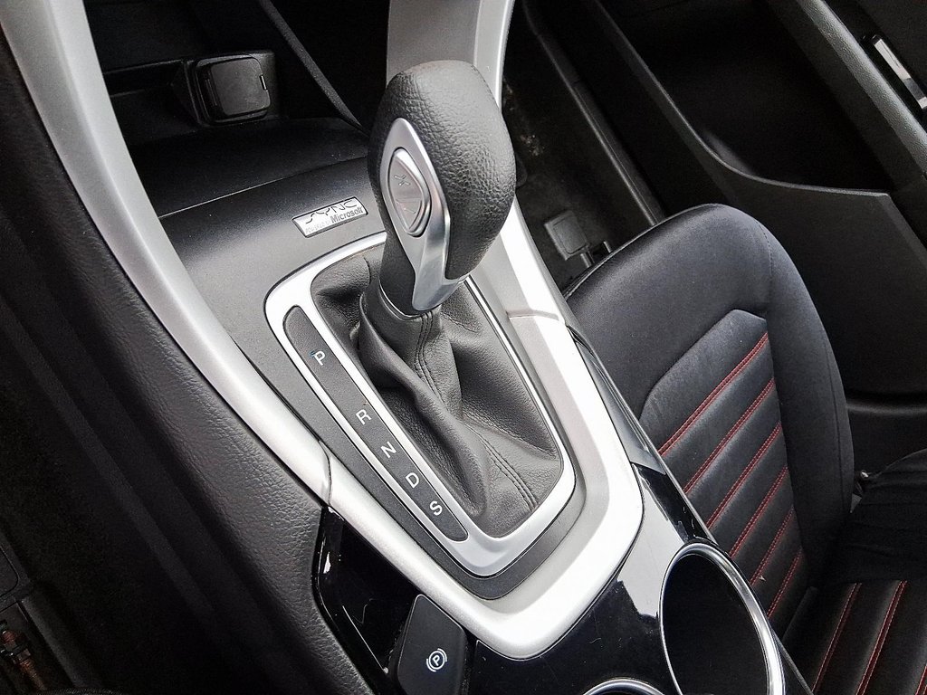 2013 Ford Fusion S in Stratford, Ontario - 14 - w1024h768px