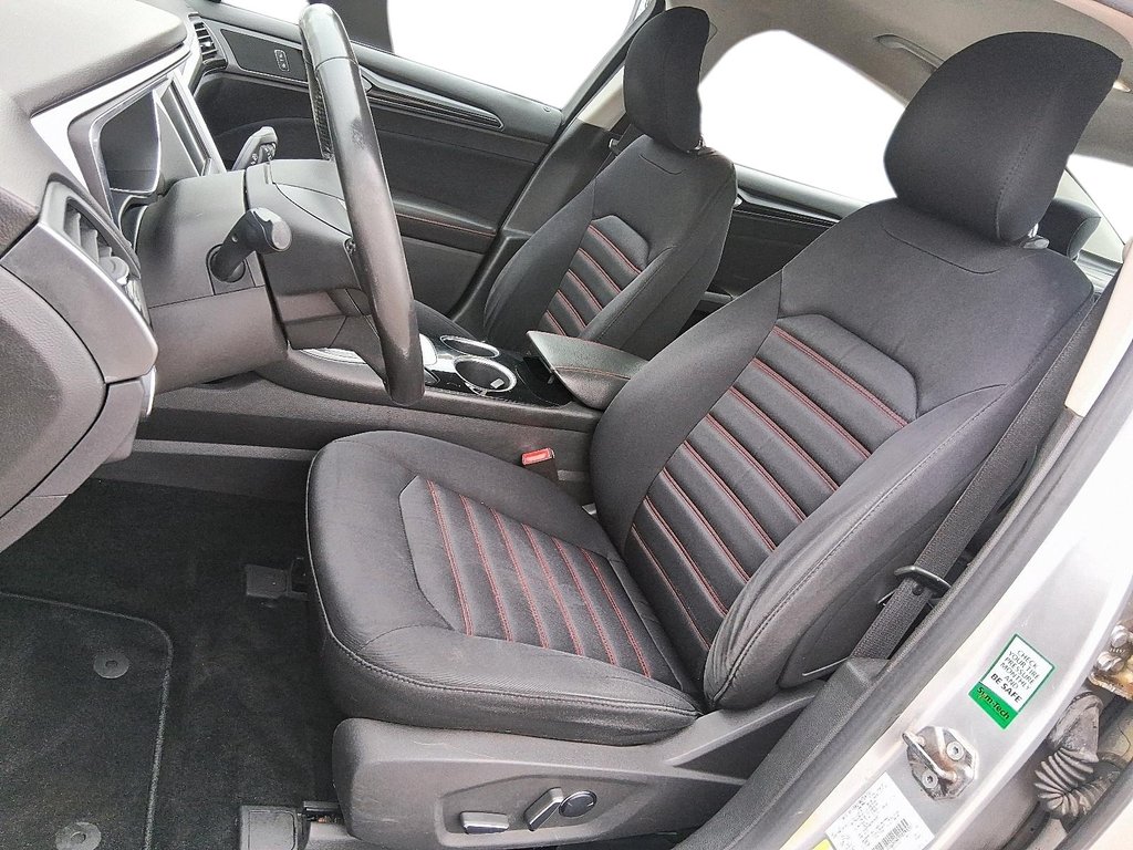 2013 Ford Fusion S in Stratford, Ontario - 8 - w1024h768px