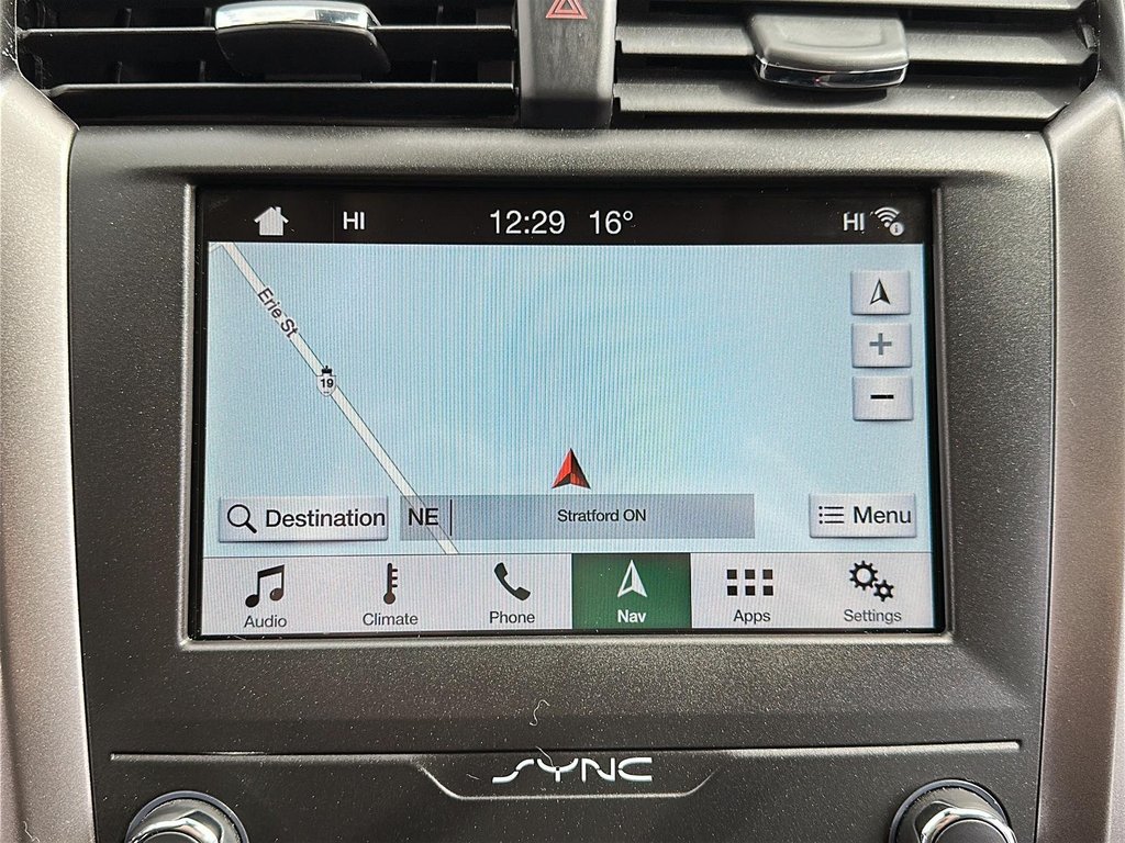 2019 Ford Fusion SE HYBRID in Stratford, Ontario - 15 - w1024h768px