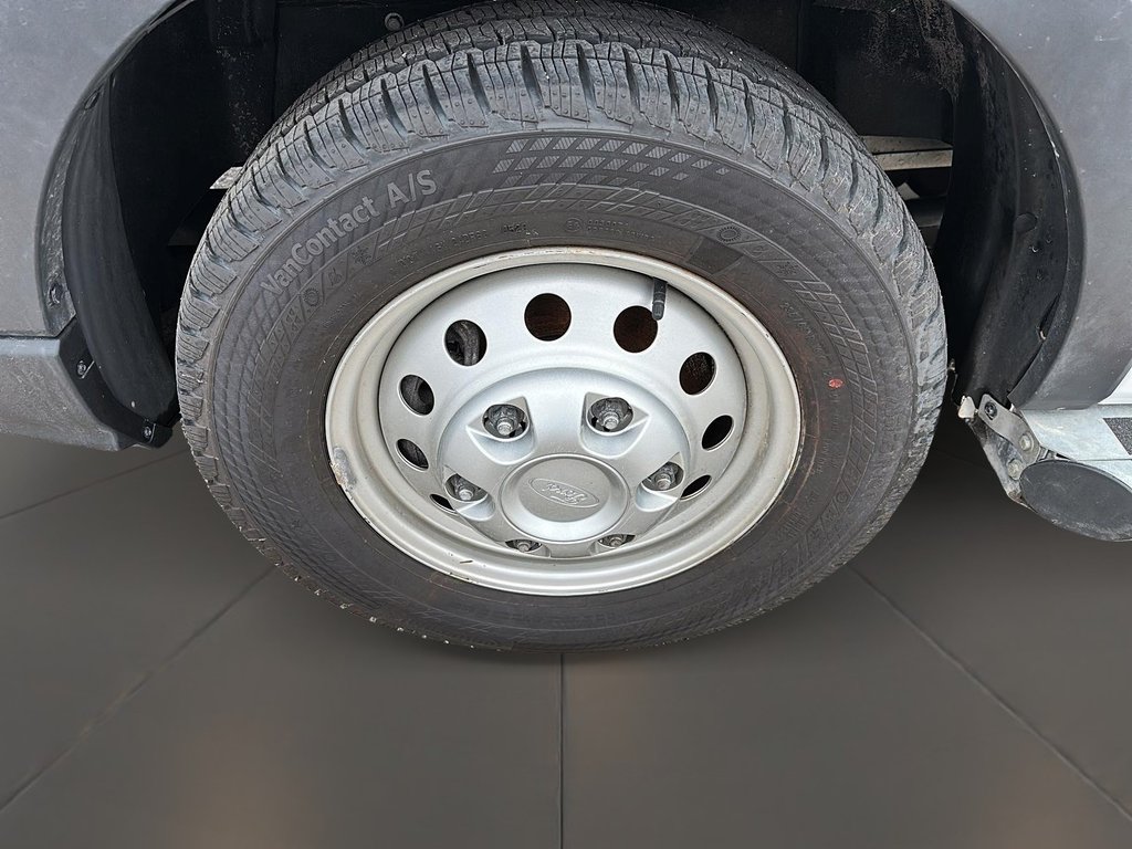 2023 Ford Transit 130 Minivan in Stratford, Ontario - 7 - w1024h768px