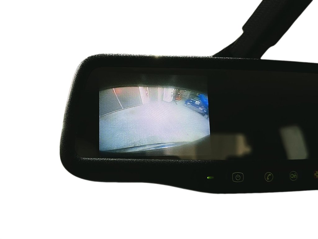 2012 GMC Acadia SLE in Stratford, Ontario - 15 - w1024h768px