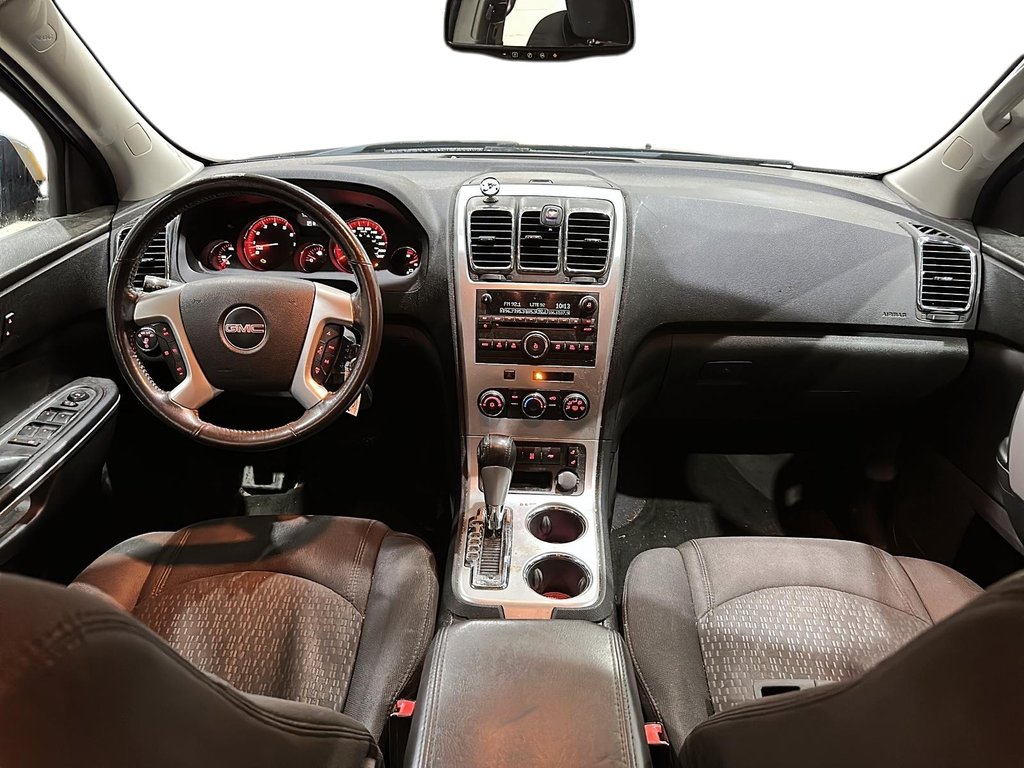 2012 GMC Acadia SLE in Stratford, Ontario - 9 - w1024h768px