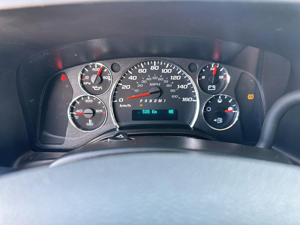 2022 GMC Savana Cargo 2WD 135 WB Van in Stratford, Ontario - 13 - w1024h768px