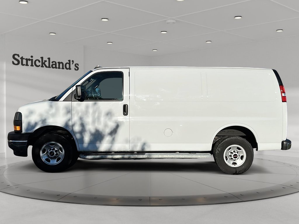 2023 GMC Savana Cargo 135 WHEEL BASE 2WD in Stratford, Ontario - 5 - w1024h768px