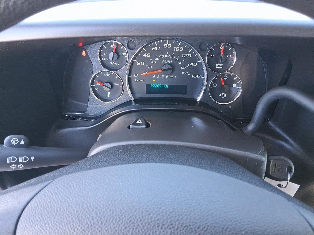 2023 GMC Savana Cargo 135 WHEEL BASE 2WD in Stratford, Ontario - 14 - w1024h768px