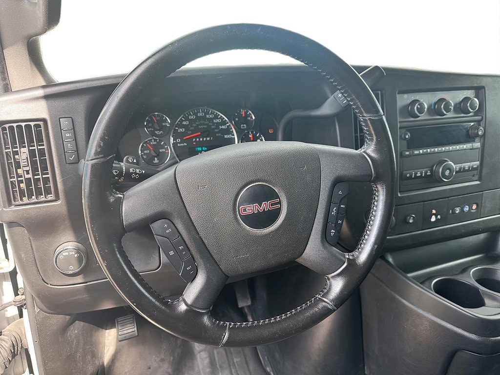 2023 GMC Savana Cargo 155 Van in Stratford, Ontario - 11 - w1024h768px