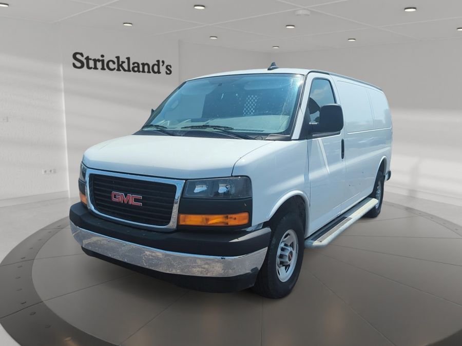 2023 GMC Savana Cargo 2500 135 Van in Stratford, Ontario - 1 - w1024h768px