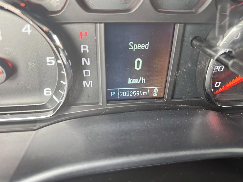 2016 GMC Sierra 1500 SLE 4X4 Truck in Stratford, Ontario - 12 - w1024h768px