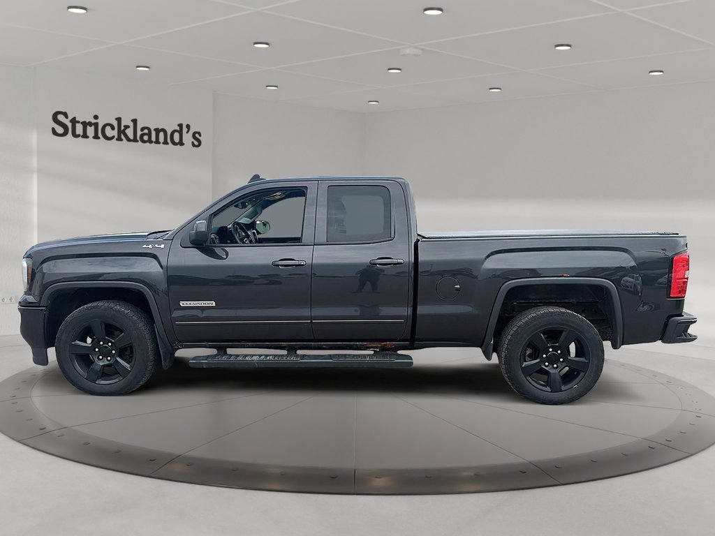 2016 GMC Sierra 1500 SLE 4X4 Truck in Stratford, Ontario - 5 - w1024h768px