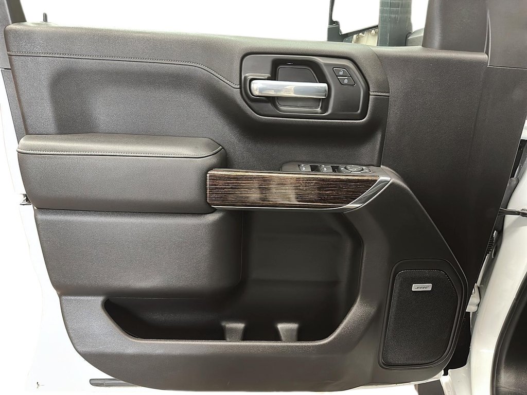 2021 GMC Sierra 1500 ELEVATION CREW 4X4 in Stratford, Ontario - 10 - w1024h768px