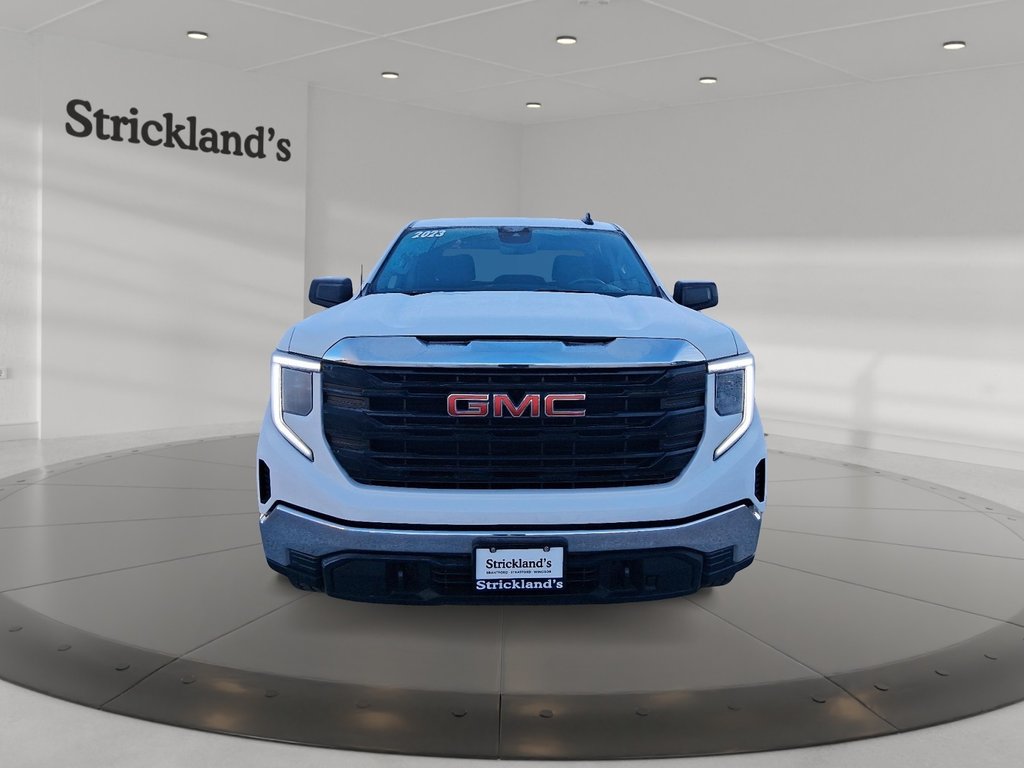 2023 GMC Sierra 1500 CREW CAB 4X4 PRO in Stratford, Ontario - 2 - w1024h768px