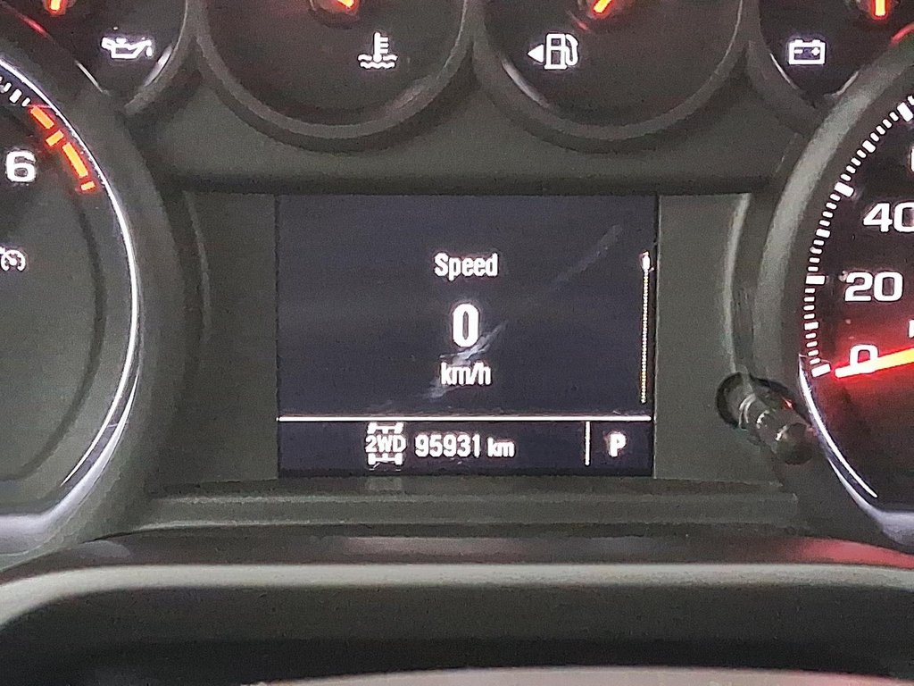 2023 GMC Sierra 1500 Crew Cab Pro 4x4 in Stratford, Ontario - 13 - w1024h768px